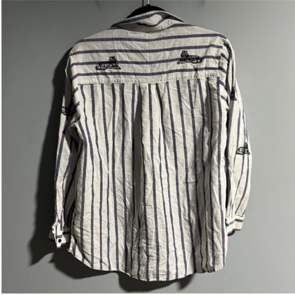 Zara Striped Popover Shirt with Embroidered Tigers - Picture 5 of 5